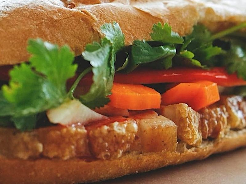 Bánh Mì Heo Quay: Vietnam’dan Listenin İkinci Sırasına