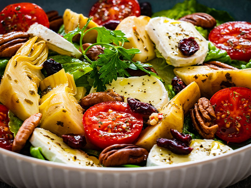 Sosu Salataya En Son Ekleyin