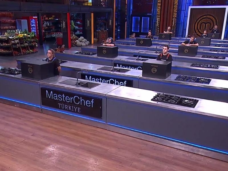 MasterChef’te İddialı Yarışmacıların Eleme Mücadelesi