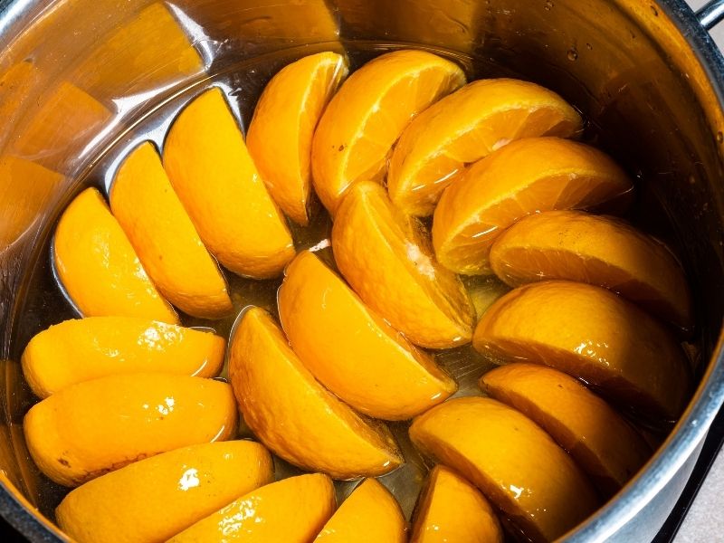 Mandalinaların Acı Suyun Çıkarılması 