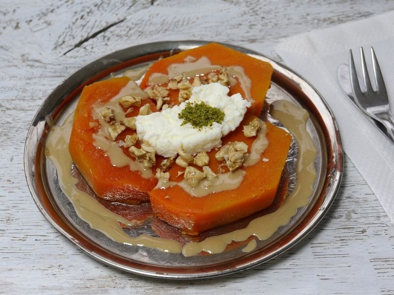 Şık Sunum Ve Tamamlayıcı Lezzetler