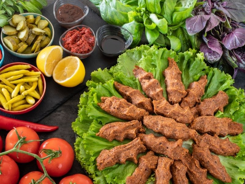 Doğru Nar Ekşisi Seçimi Ve Sunum Masasındaki Denge