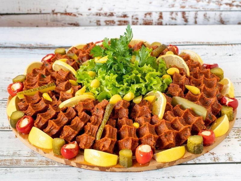 Nar Ekşisini Harca Katmak Mı Yoksa Serviste Kullanmak Mı Doğru?