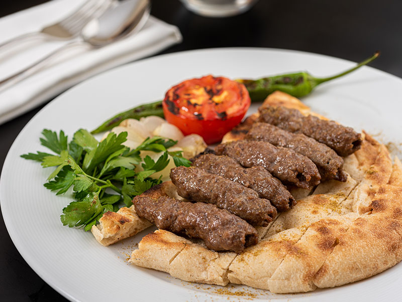 Köfteleri Yüksek Ateşte Uzun Süre Pişirmeyin