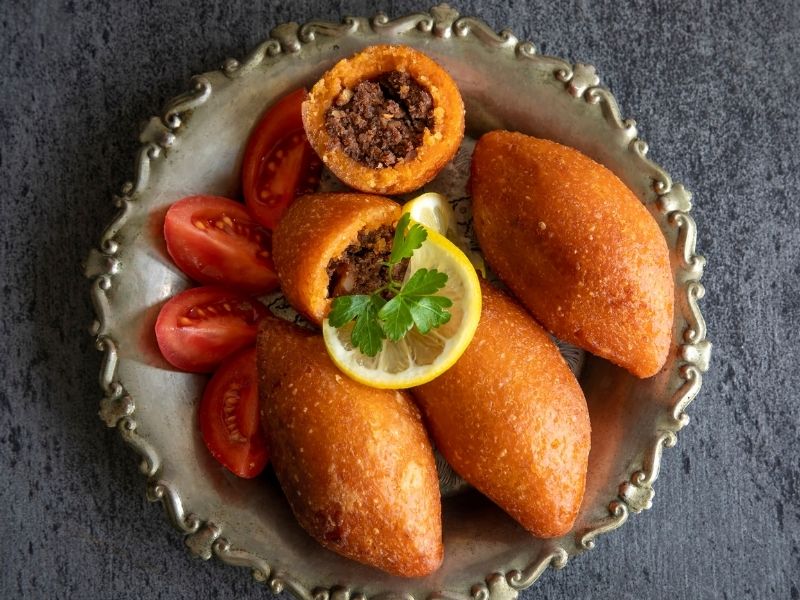 Katları Tepsiye Eşit Kalınlıkta Yayın