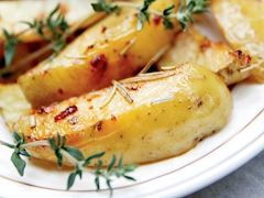 Fırında baharatlı patates yemeği
