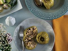 Zeytinyağlı biber dolması