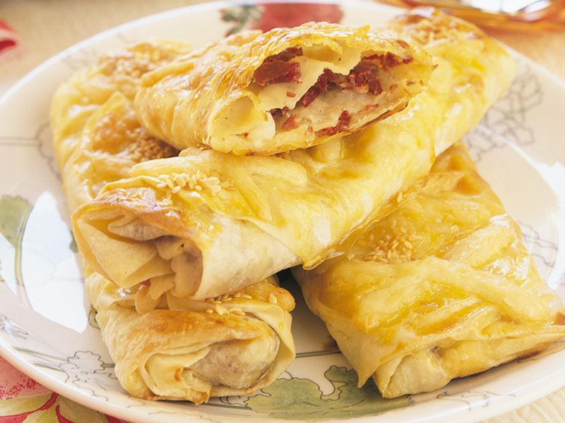 Pastırmalı Börek Hazır Yufkadan Videosu Pastırmalı Börek Hazır Yufkadan Videosu