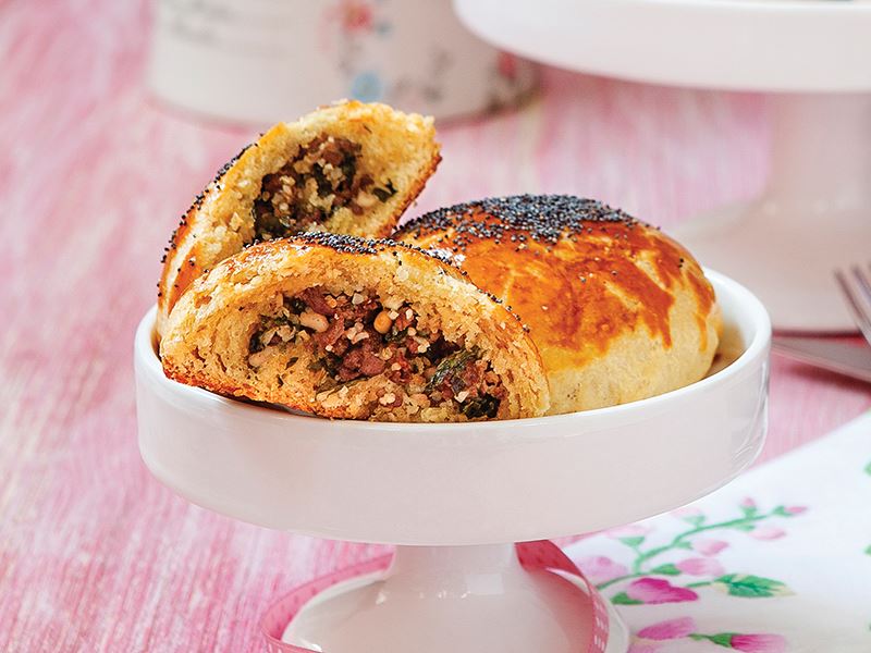 Bulgurlu Ve Kıymalı Poğaça