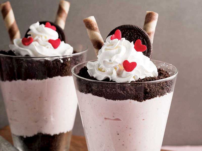 Çilekli mouse cheesecake parfe