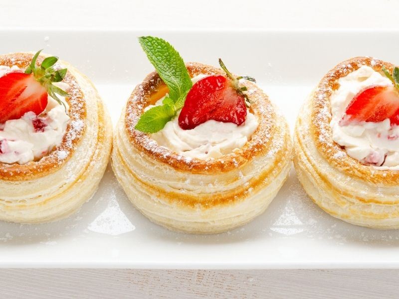 Çilekli Volovan Tarifi