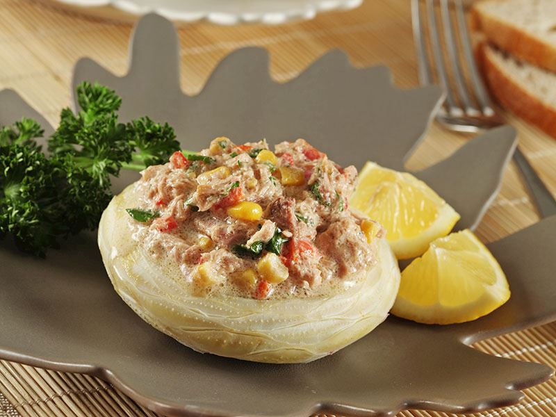 Enginar kasesinde ton balıklı salata
