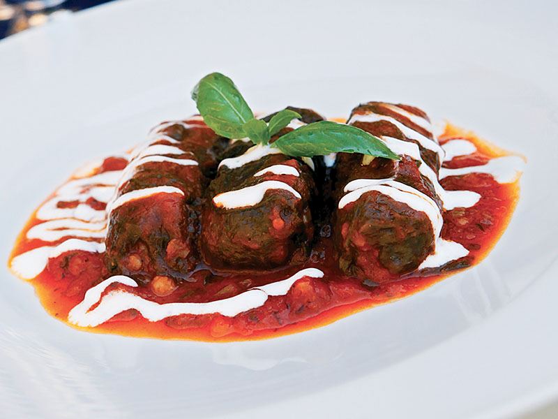 Kıymalı Pazı Sarması Tarifi Videosu Kıymalı Pazı Sarması Tarifi Videosu