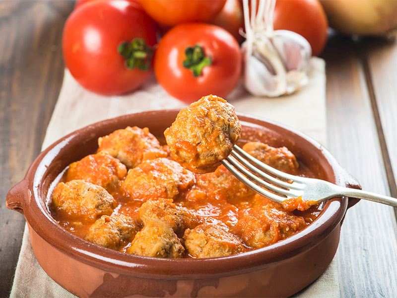 Fas köftesi ve chorizo güveç