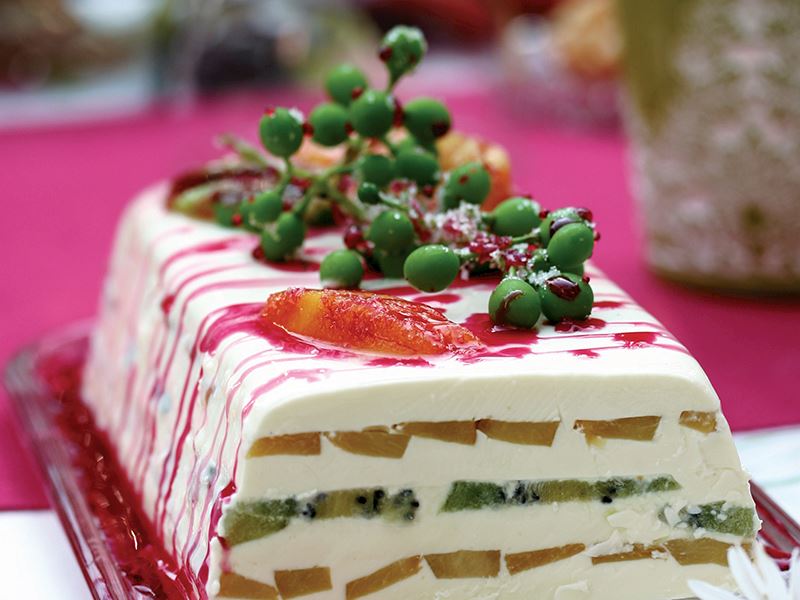 Frambuaz Reçelli Beyaz Tatlı