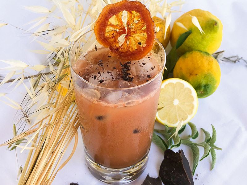 Gümüşlük (Adaçayı&limon&bitter çikolatalı soğuk çay)