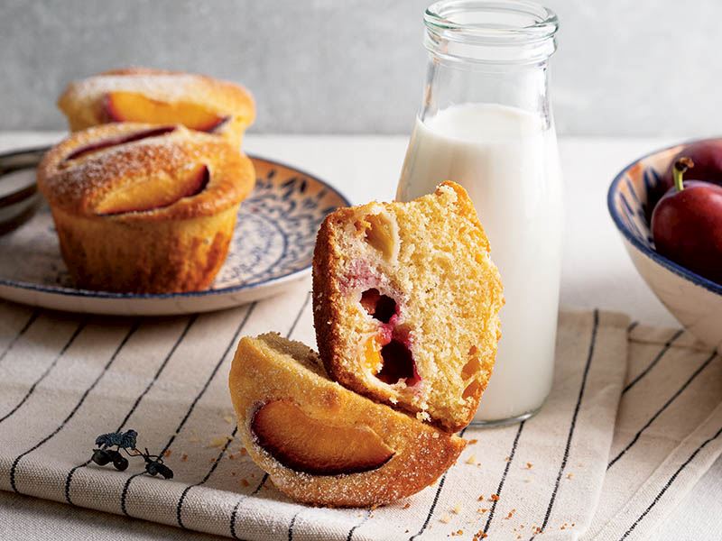 Grieß- und Pflaumenkuchen