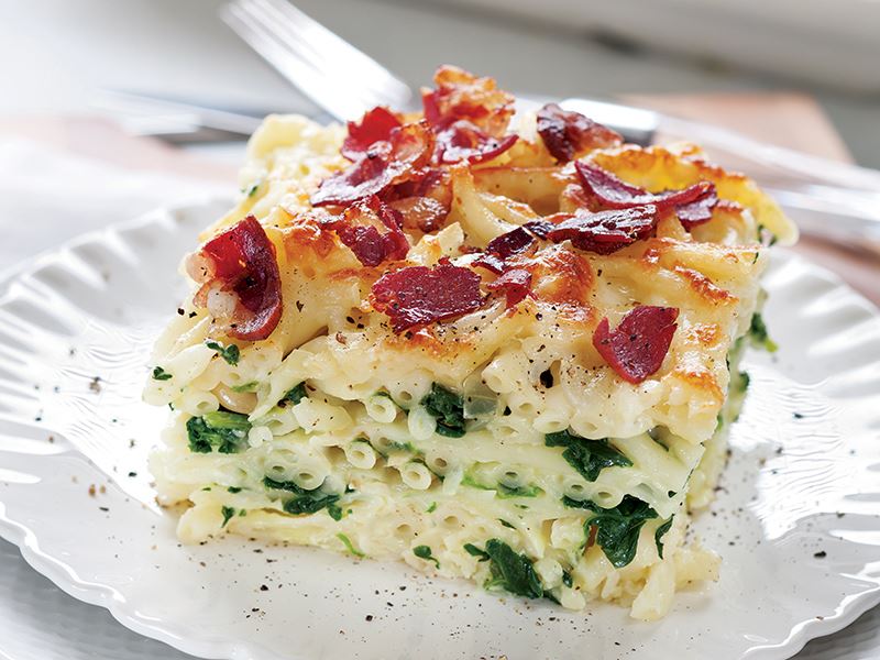 Pastırmalı kolay makarna tarifi Pastırmalı kolay makarna tarifi