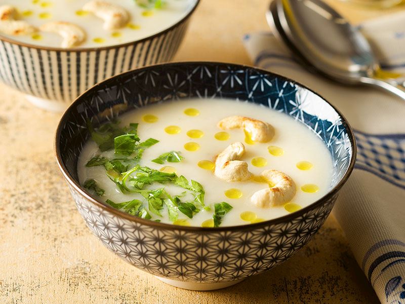 Kaju Fıstıklı Karnabahar Çorbası