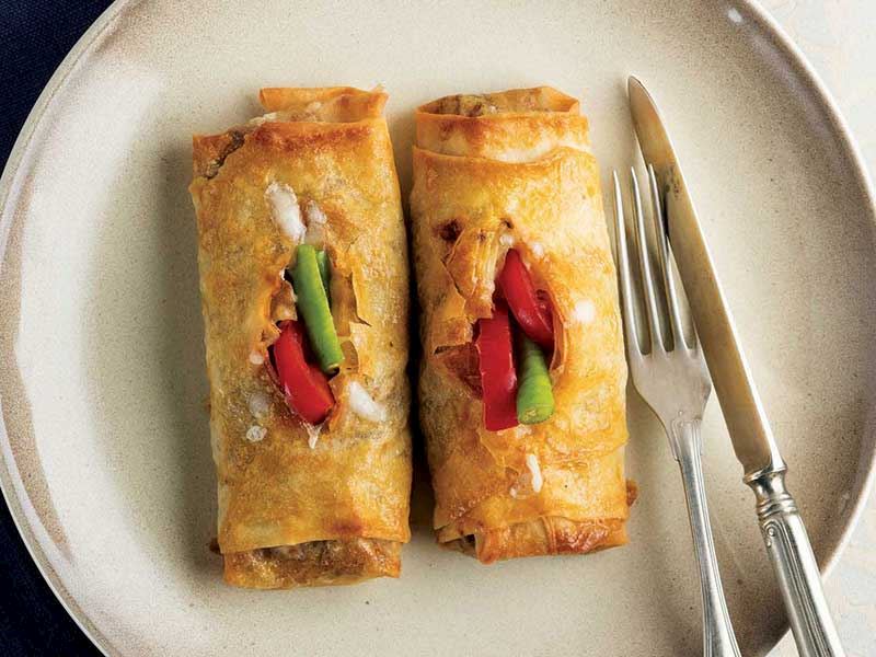 Karnıyarık börek