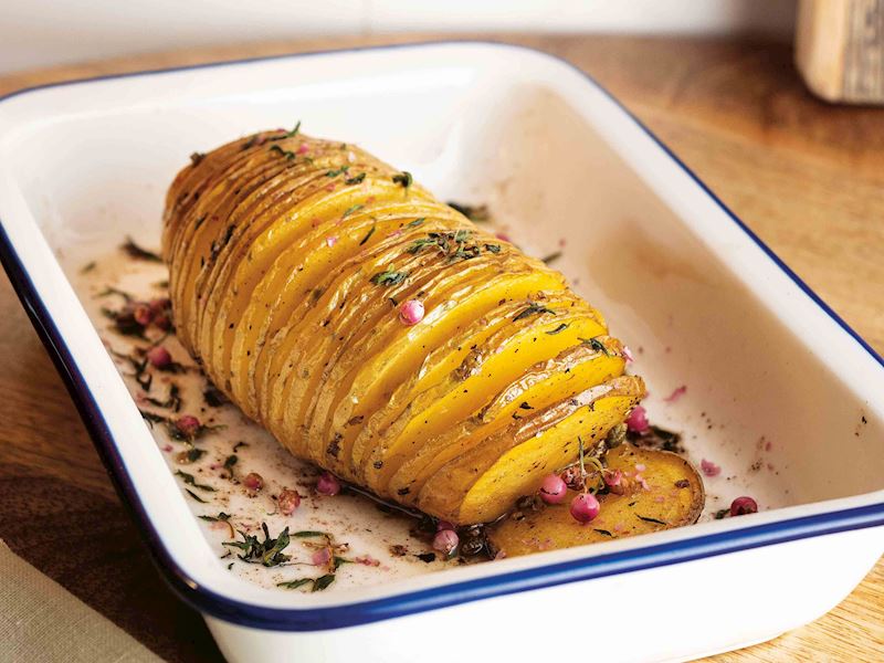Kekikli Hasselbacken Patatesler
