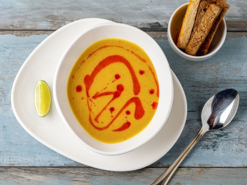 KEMİK SULU MERCİMEK ÇORBASI TARİFİ