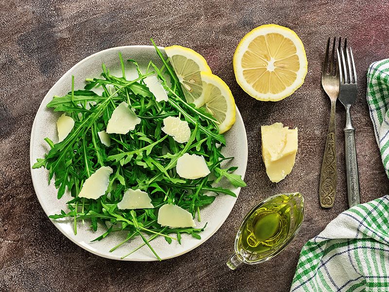 Limonlu Roka Salatası Tarifi