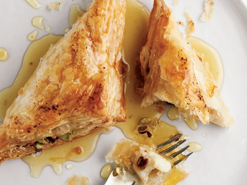 Milföylü Ballı Şöbiyet