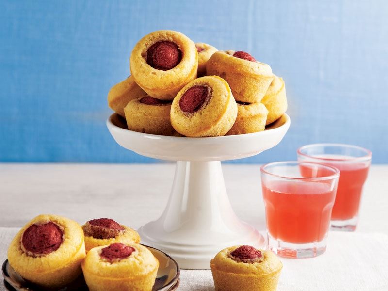 Mısır unlu ve sosisli mini muffin