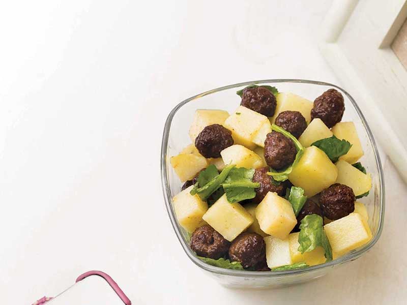 Miti köfteli patates salatası