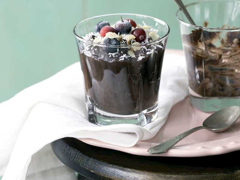 Muzlu yaban mersinli puding