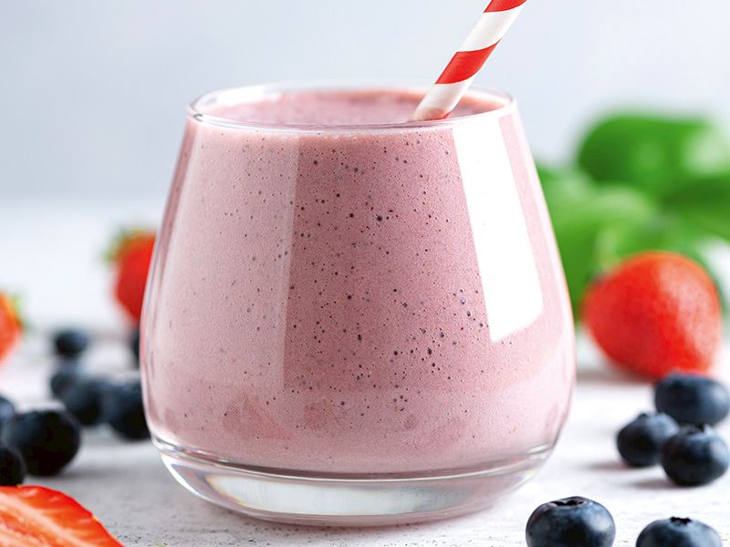 Orman Meyveli Yoğurtlu Smoothie
