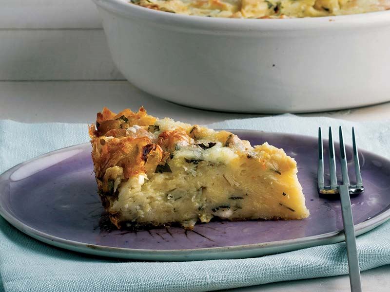 Patlıcanlı kolay börek