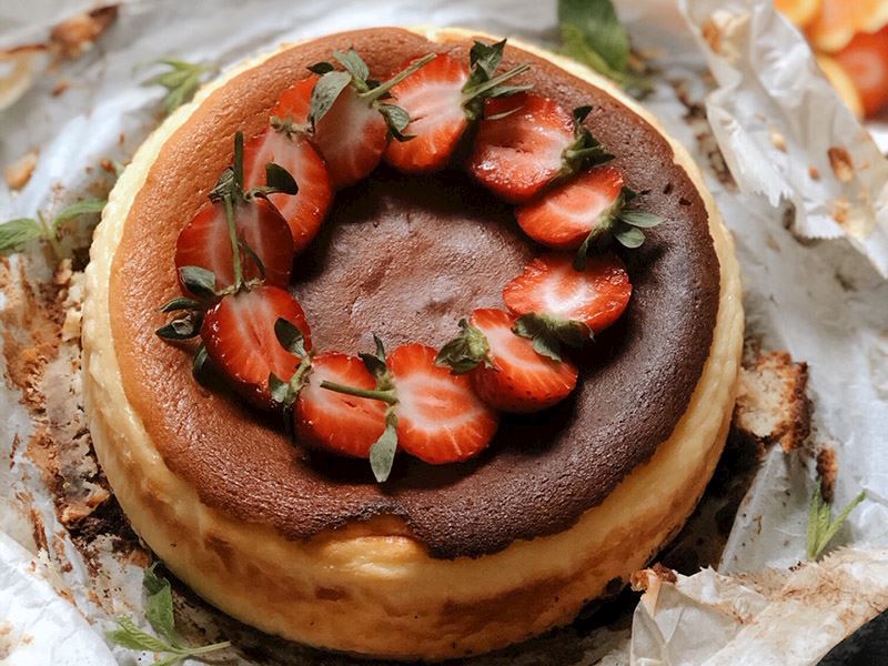 San Sebastian usulü cheesecake