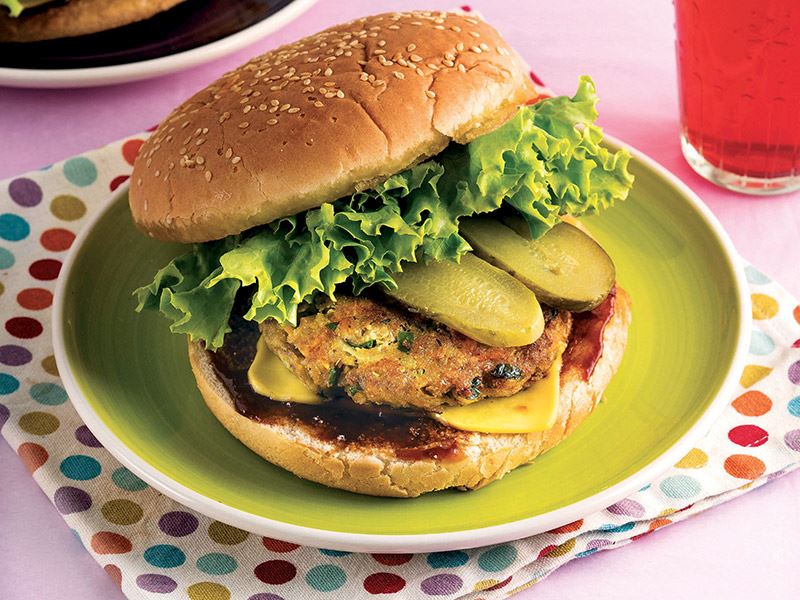 Sebze köfteli cheeseburger