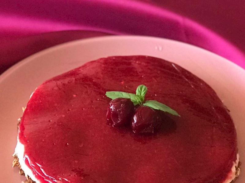 Vişneli fit cheesecake