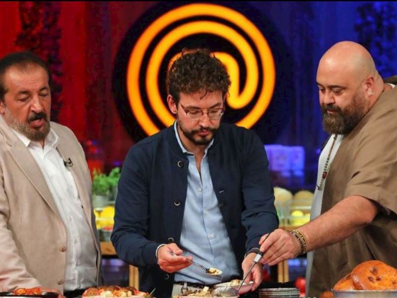 1 Kasım 2023 Masterchef All Star: 2. Dokunulmazlığı Hangi Takım Kazandı?