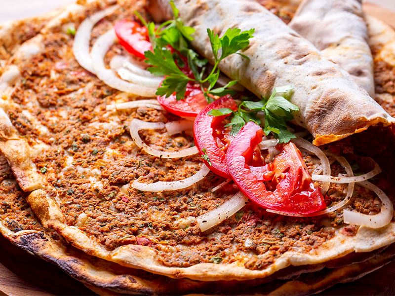 2 Kg Kıyma İle Lahmacun İçi Nasıl Hazırlanır?