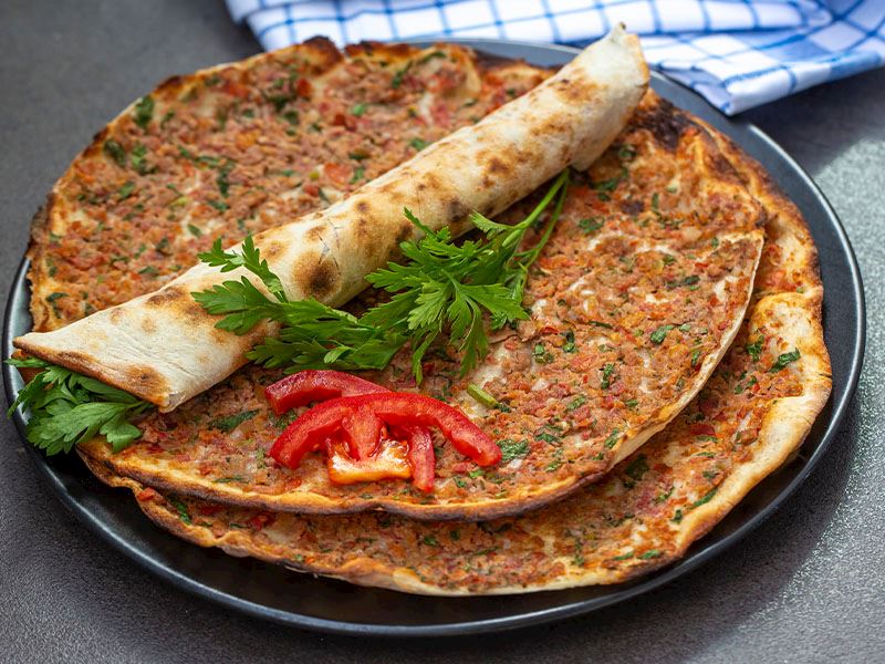4 Kişilik Lahmacun İçin Ne Kadar Kıyma Gerekir?