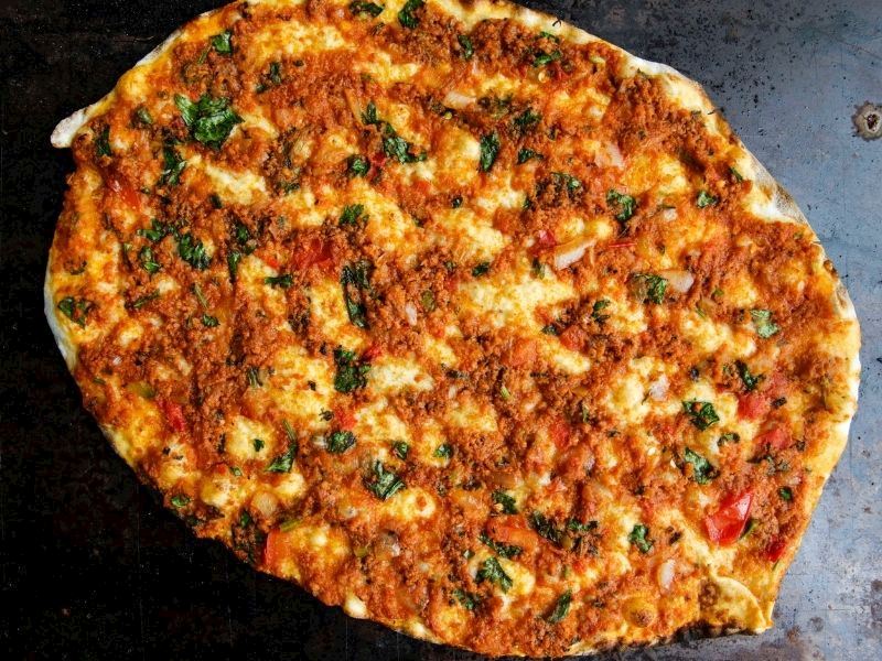 Antep Lahmacunu Malzemeleri Nelerdir?