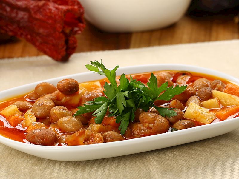 Barbunya Pilakiye Hangi Malzemeler Konur?