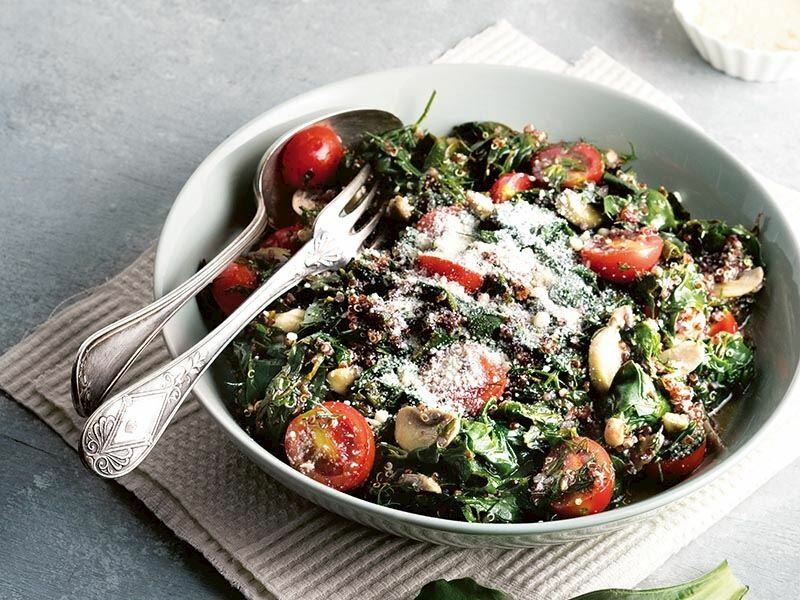 Değişik Salata Tarifleri: Yemeklerin Eşlikçisi Olacak 11 Farklı Salata Tarifi
