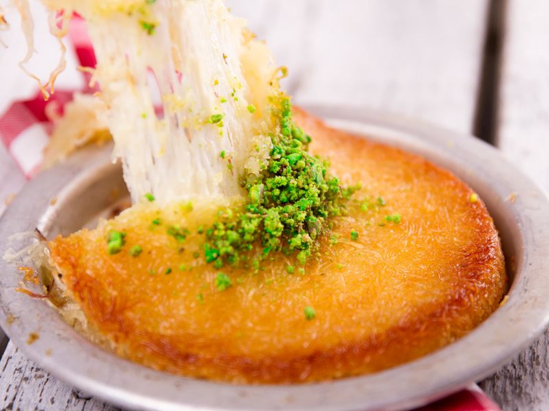 Dil Peyniri Künefeye Olur Mu?