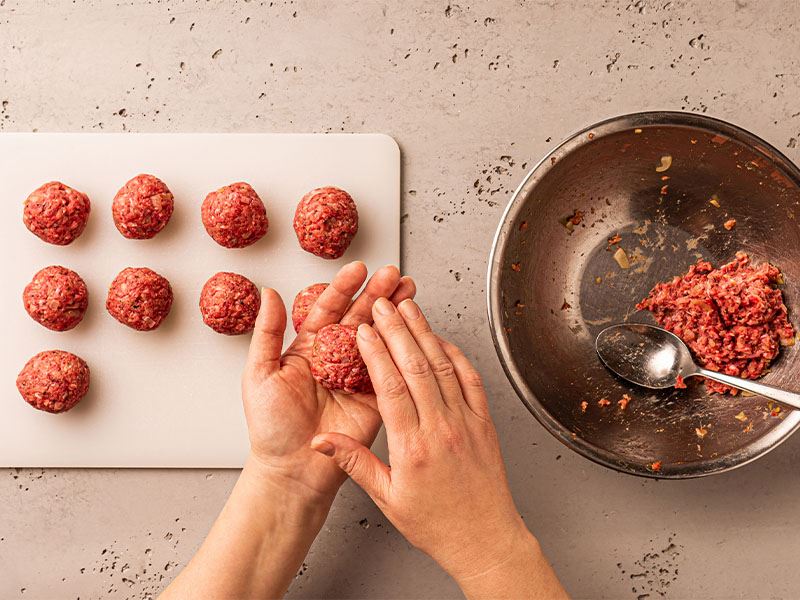 Ev Köftesi Nasıl Yumuşak Olur?