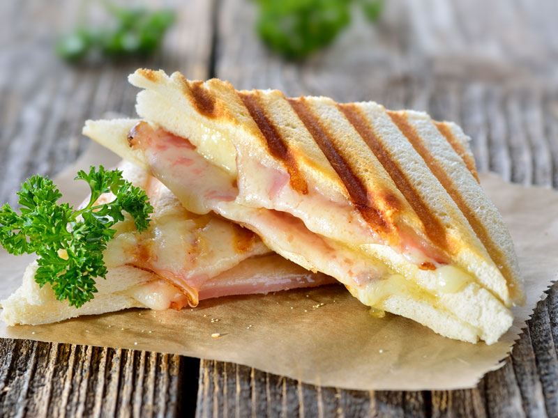 Fırında Tost Nasıl Yapılır?