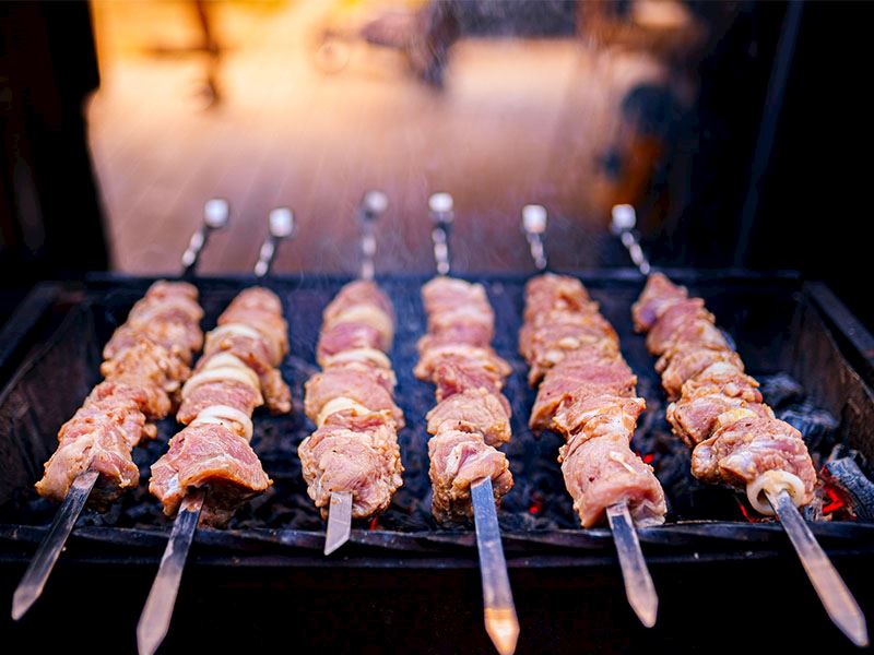 Kebabın Şişten Düşmemesi İçin Ne Yapılmalı?