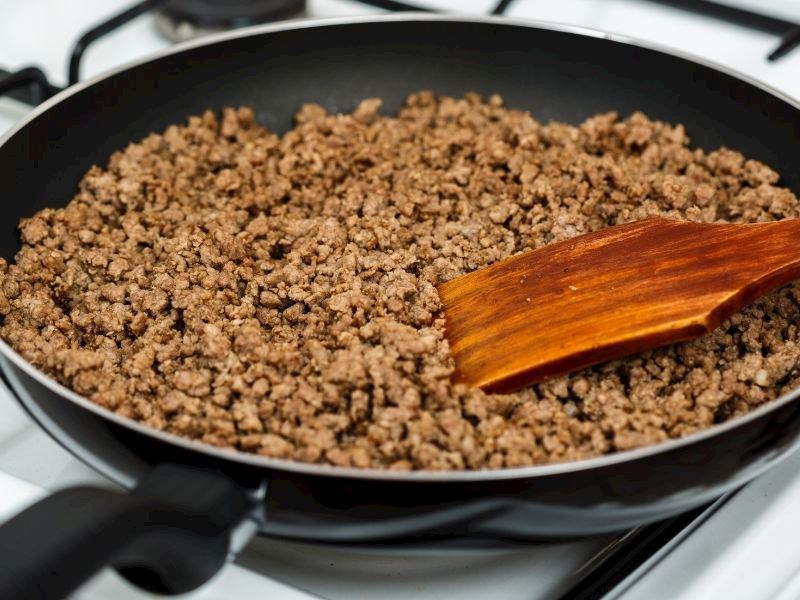 Kıymalı Yemekte Önce Kıyma Mı, Yoksa Soğan Mı Kavrulur?