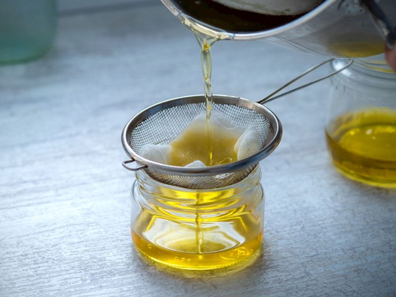 Kızartma Yağınızı Filtrelemeniz Gerekir Mi?