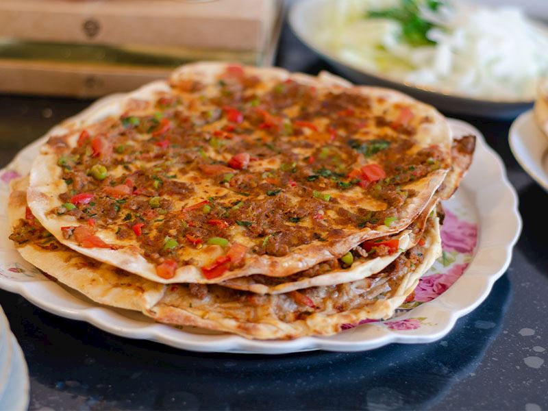 Lahmacun Kıyması Kaç Kere Çekilir?