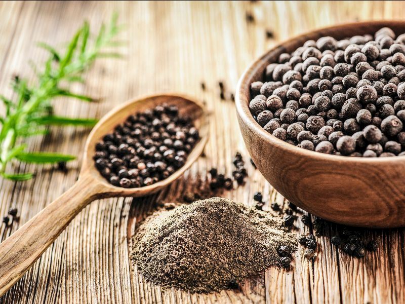 Laz Böreğine Karabiber Konur Mu?